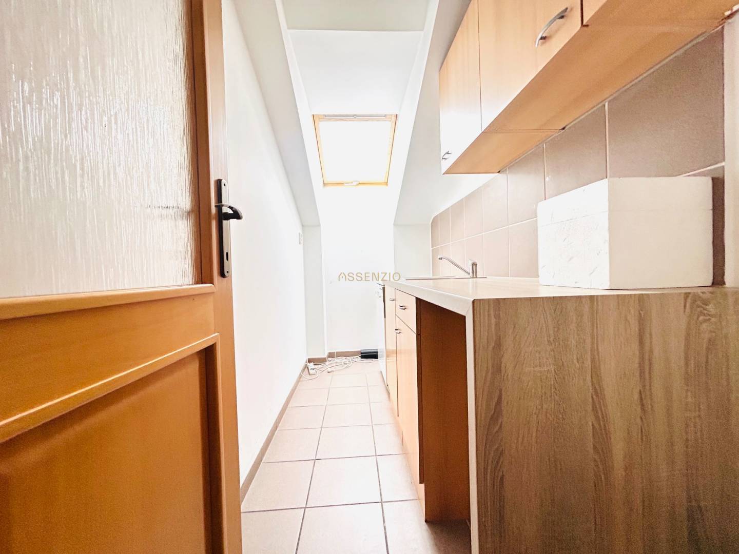 Rent Two bedroom apartment, Two bedroom apartment, Komárovská, Bratisl