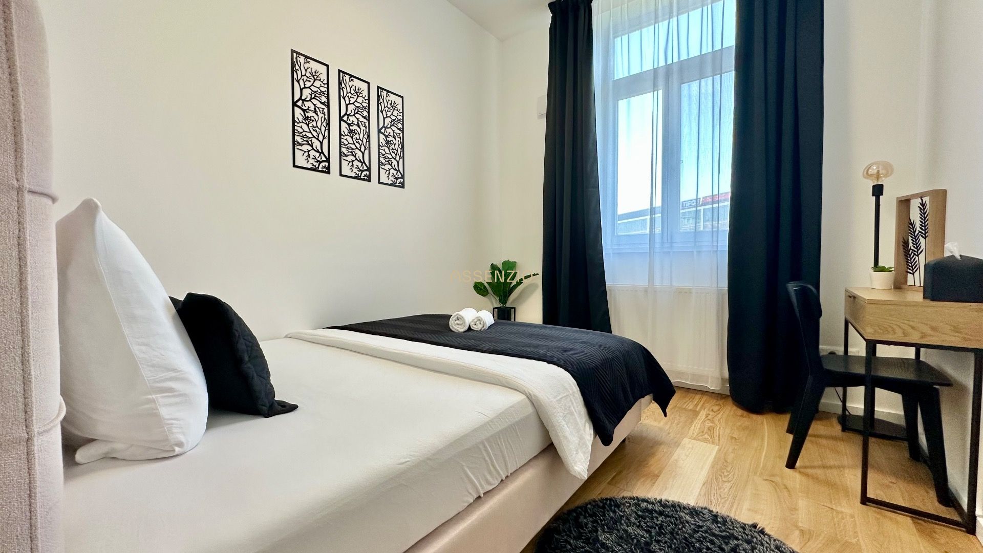 Rent Three bedroom apartment, Three bedroom apartment, Jégého, Bratisl
