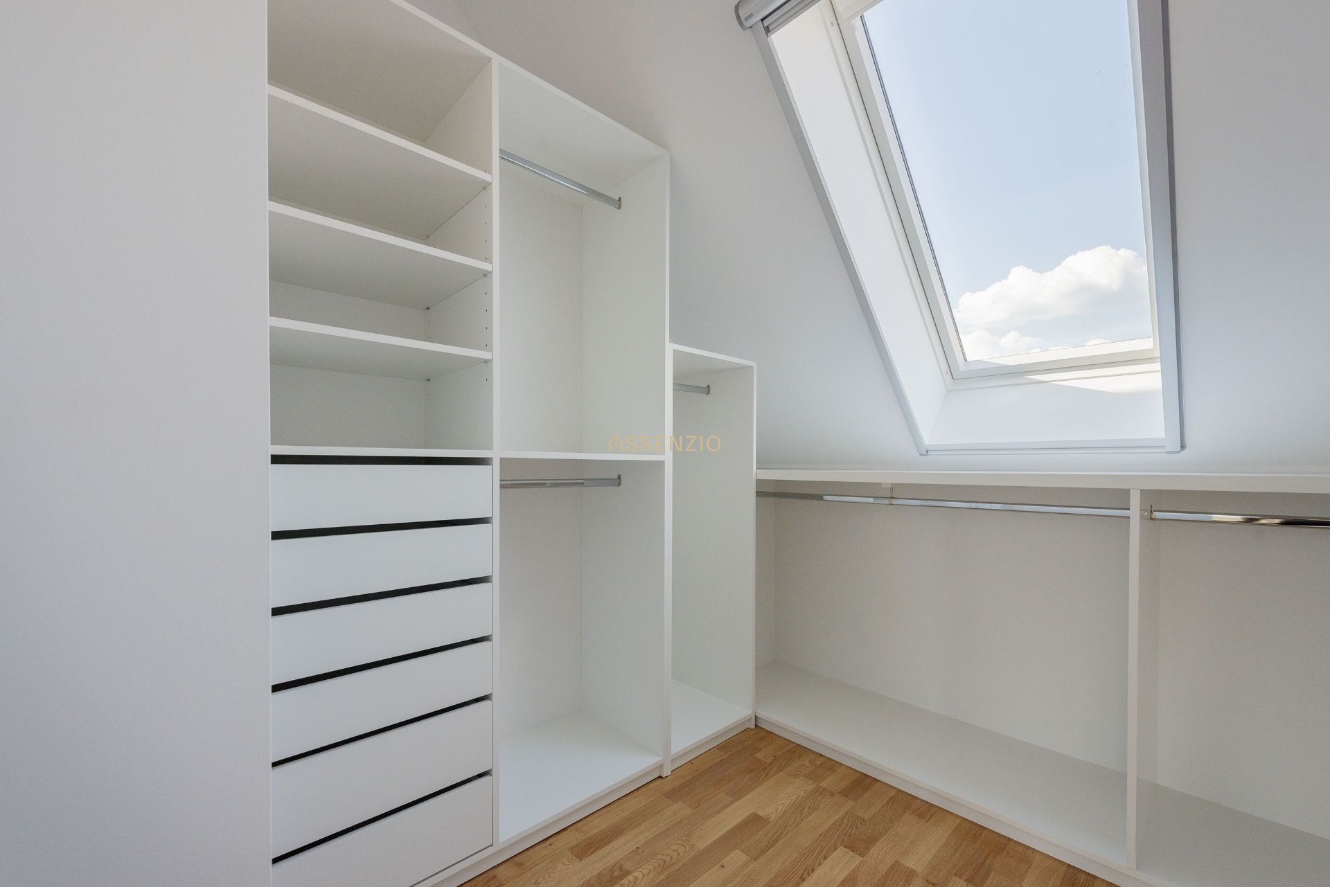 Rent Four+ bedroom apartment, Four+ bedroom apartment, Leškova, Bratis