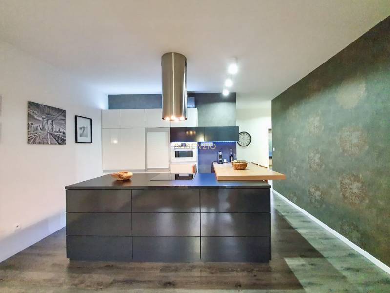 Rent Two bedroom apartment, Two bedroom apartment, Oriešková, Bratisla