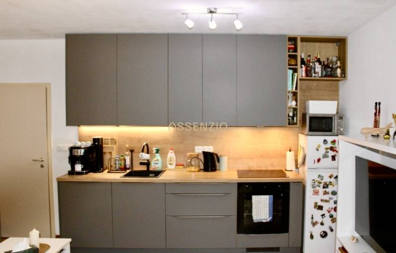 Rent One bedroom apartment, One bedroom apartment, Kresánkova, Bratisl